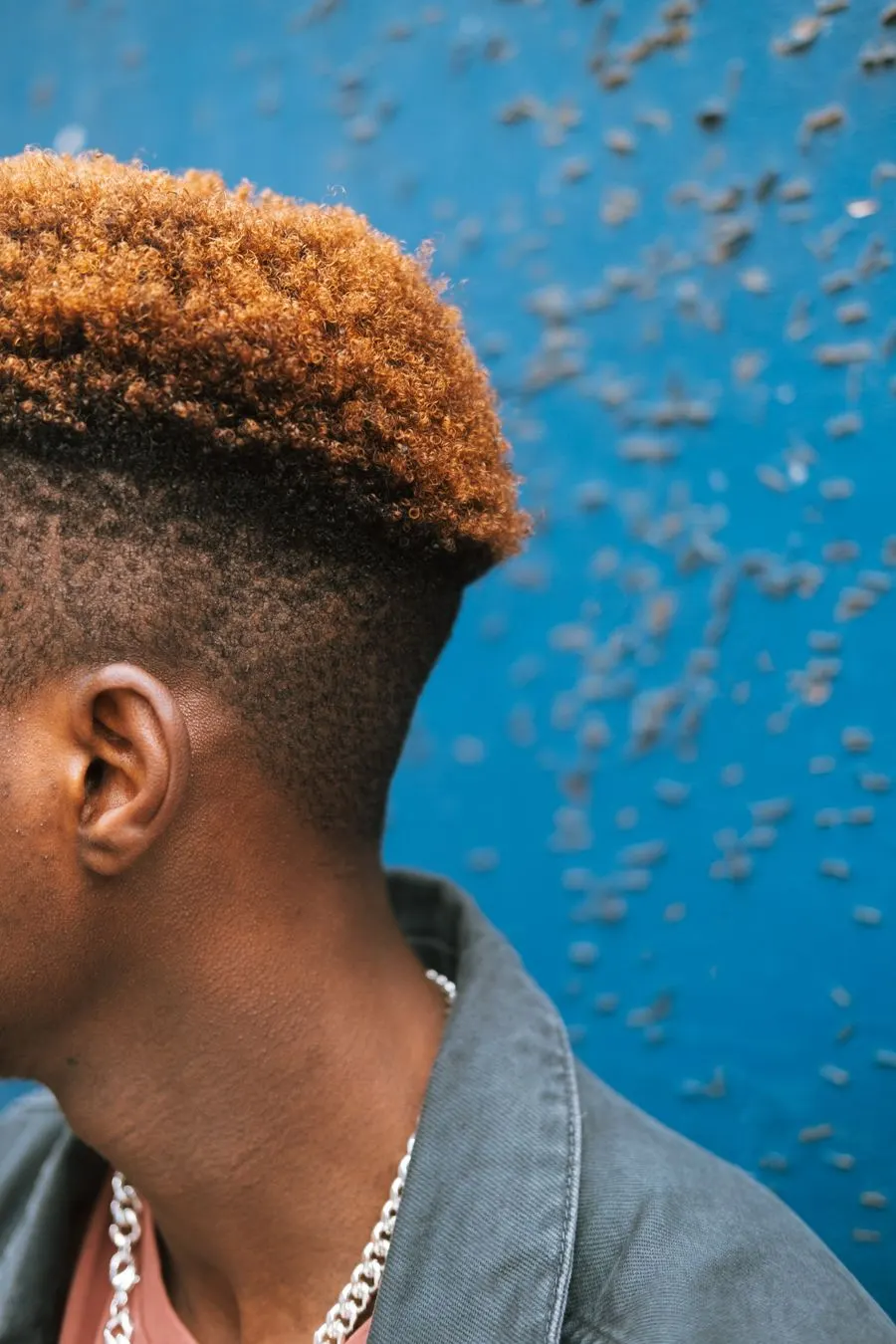 Burst fade avec dessus teint en cuivré