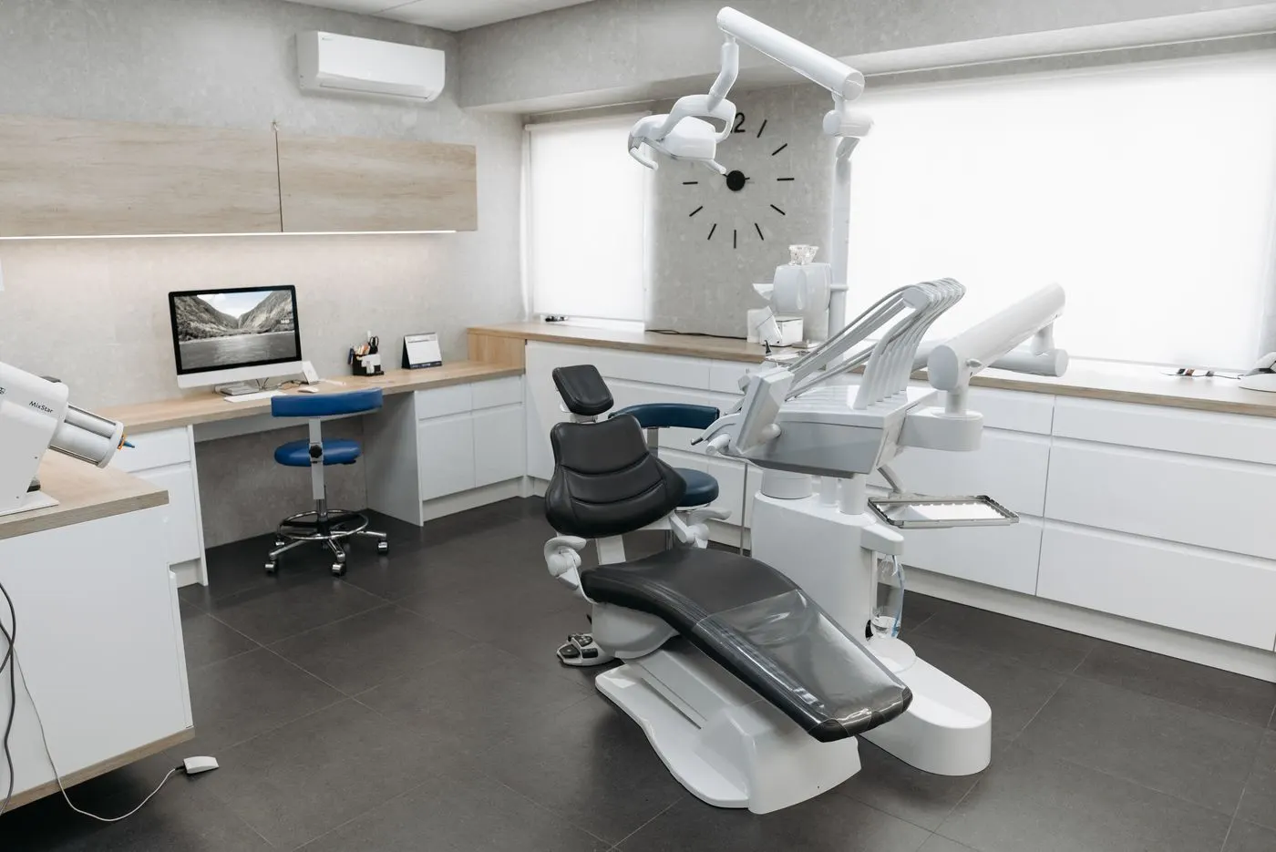 Salle de soins claire